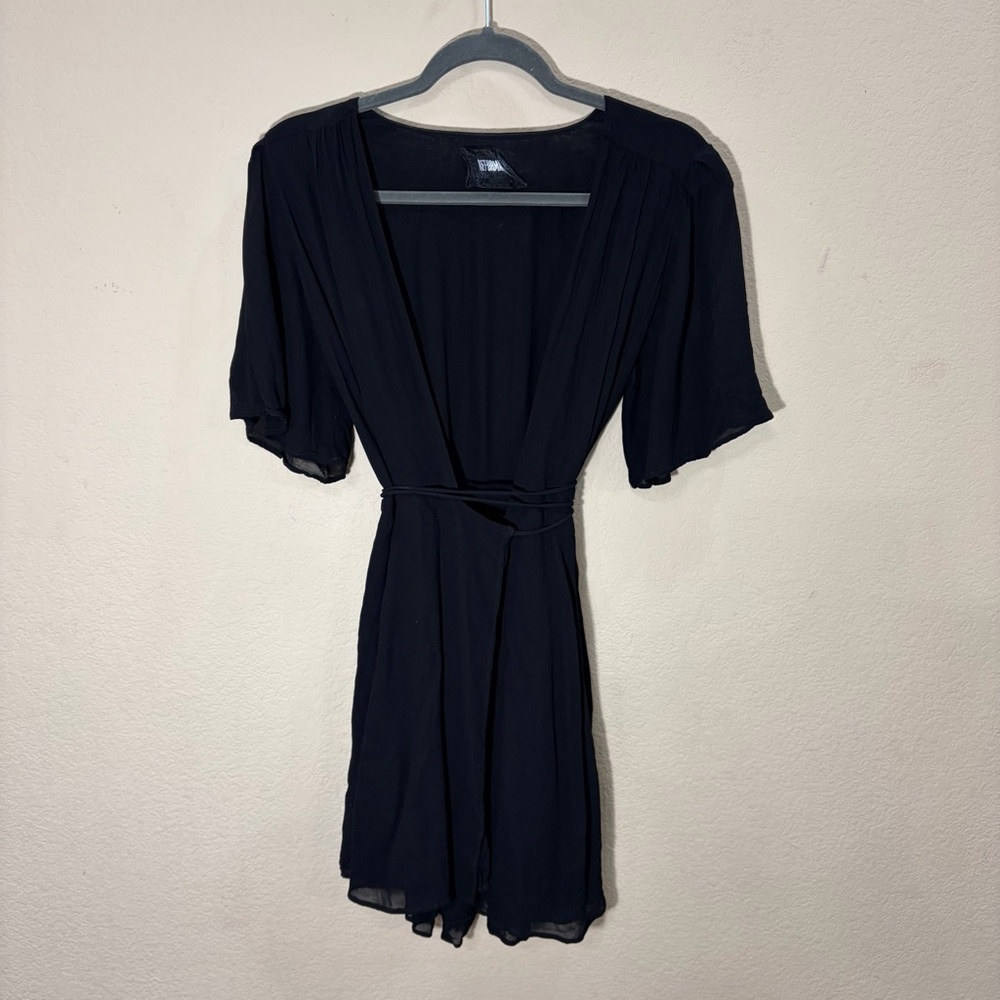 Reformation Monica Wrap Mini Dress in Black Sz 10 Classic Party Wedding Summer